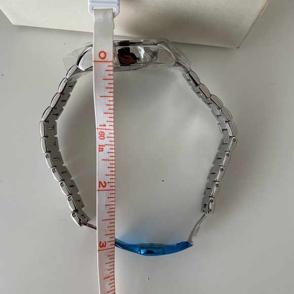 Tourneau Watch - Picture 7 of 9